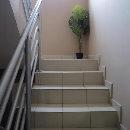 43 Apartment *